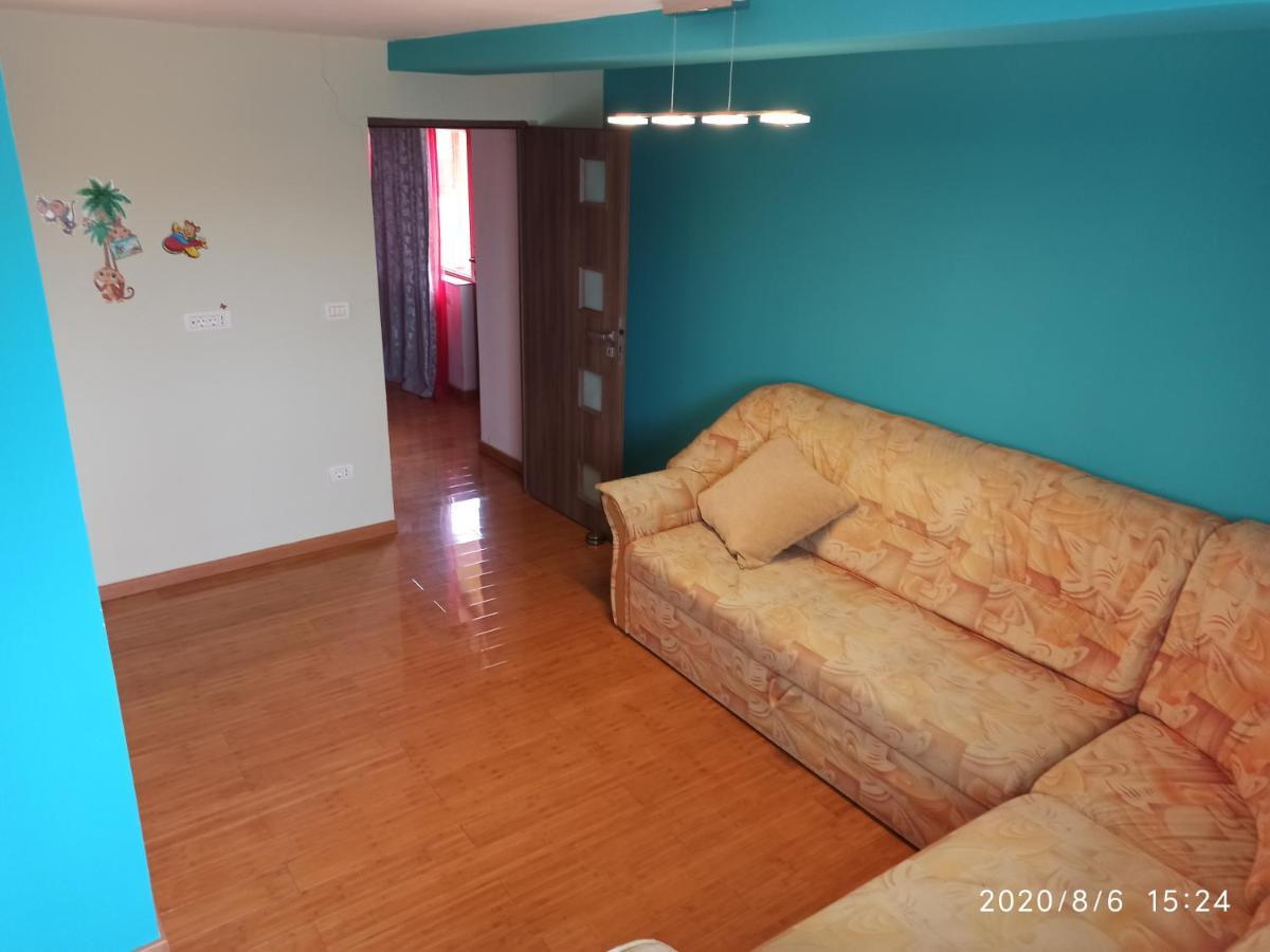 Casa Tiky Hotel Timişoara Buitenkant foto