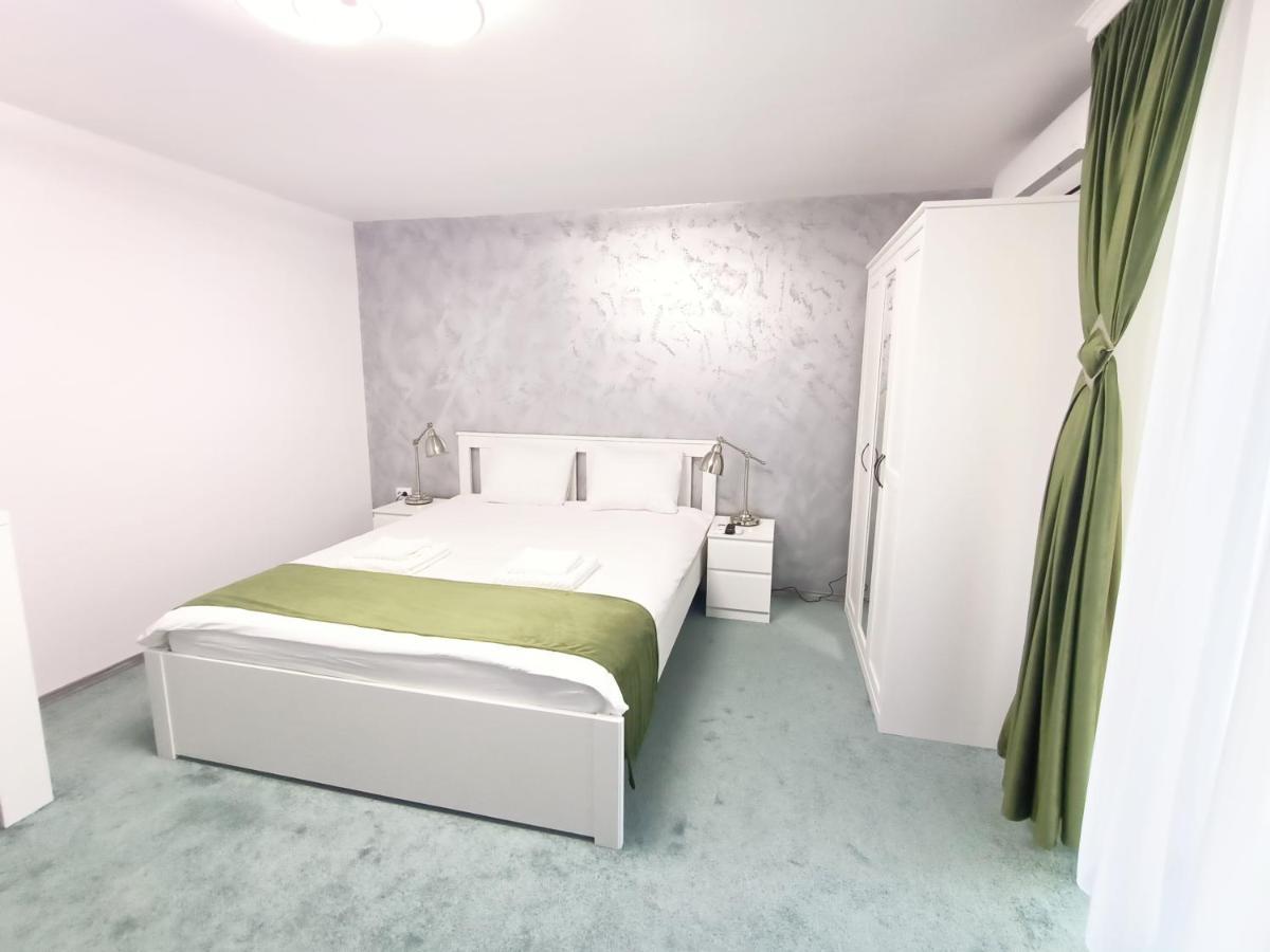 Casa Tiky Hotel Timişoara Buitenkant foto