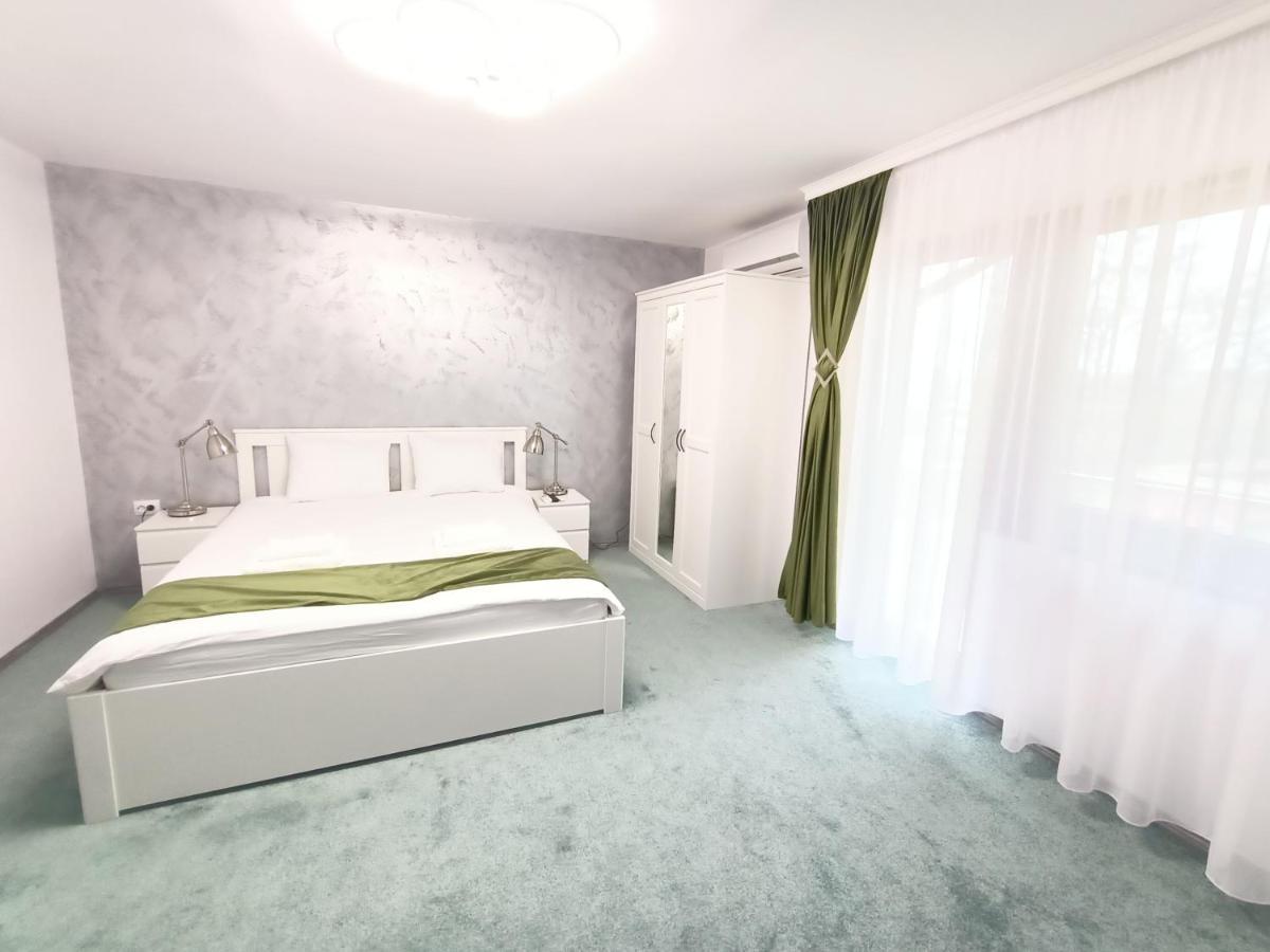 Casa Tiky Hotel Timişoara Buitenkant foto