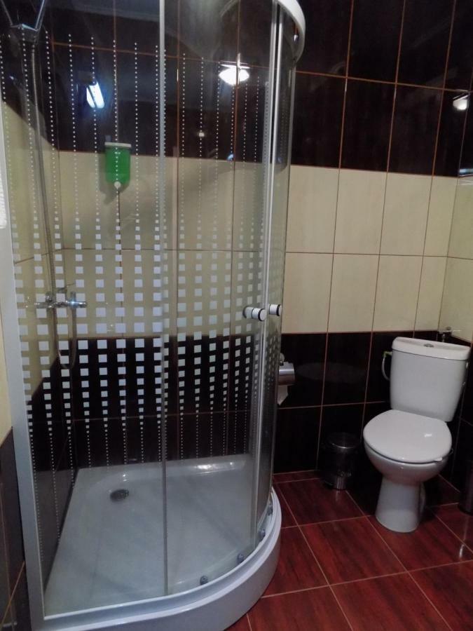 Casa Tiky Hotel Timişoara Buitenkant foto